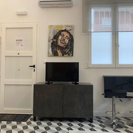 Piramides Apartment Madrid Exterior photo